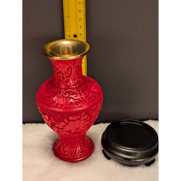 Hand-Carved Red Cinnabar Vase With Brass Lining & Black Base Stand Asian Decor - Picture 3 of 8